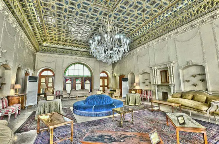 کاخ سلطنتی