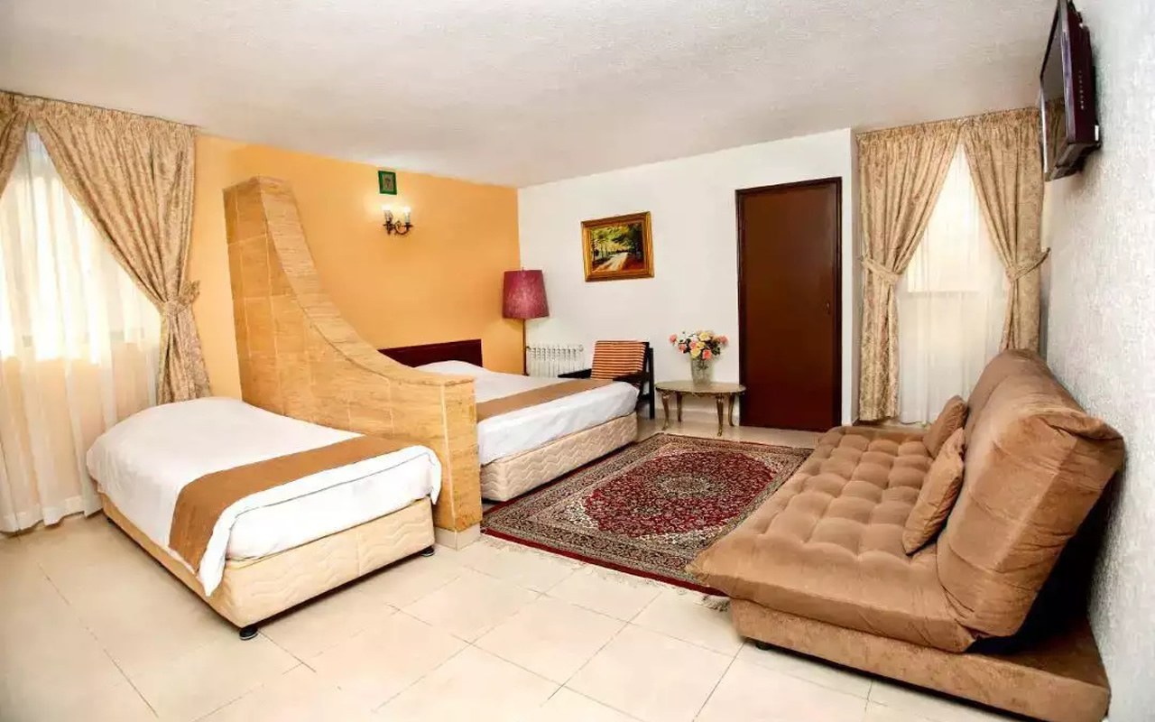 قیمت هتل های نزدیک حرم امام رضا - قیمت هتل امینیان