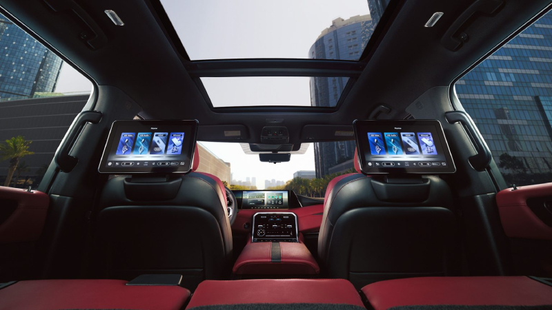 فضای داخلی پاترول 2025 در دبی