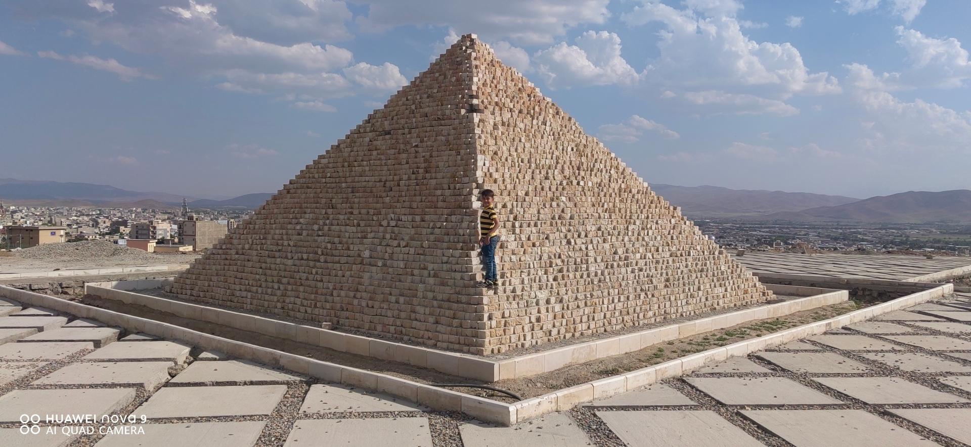 مینی ورلد ملایر